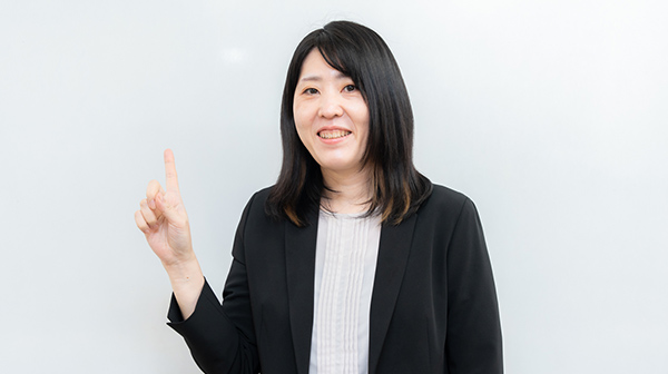 小松 奈央子先生